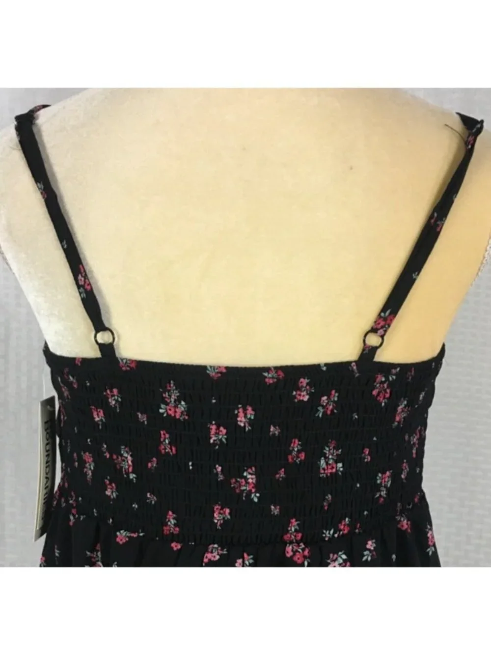 No Boundaries Dress Size M  Black w Pink Red Flowers High Waist Sleeveless New - Picture 5 of 16